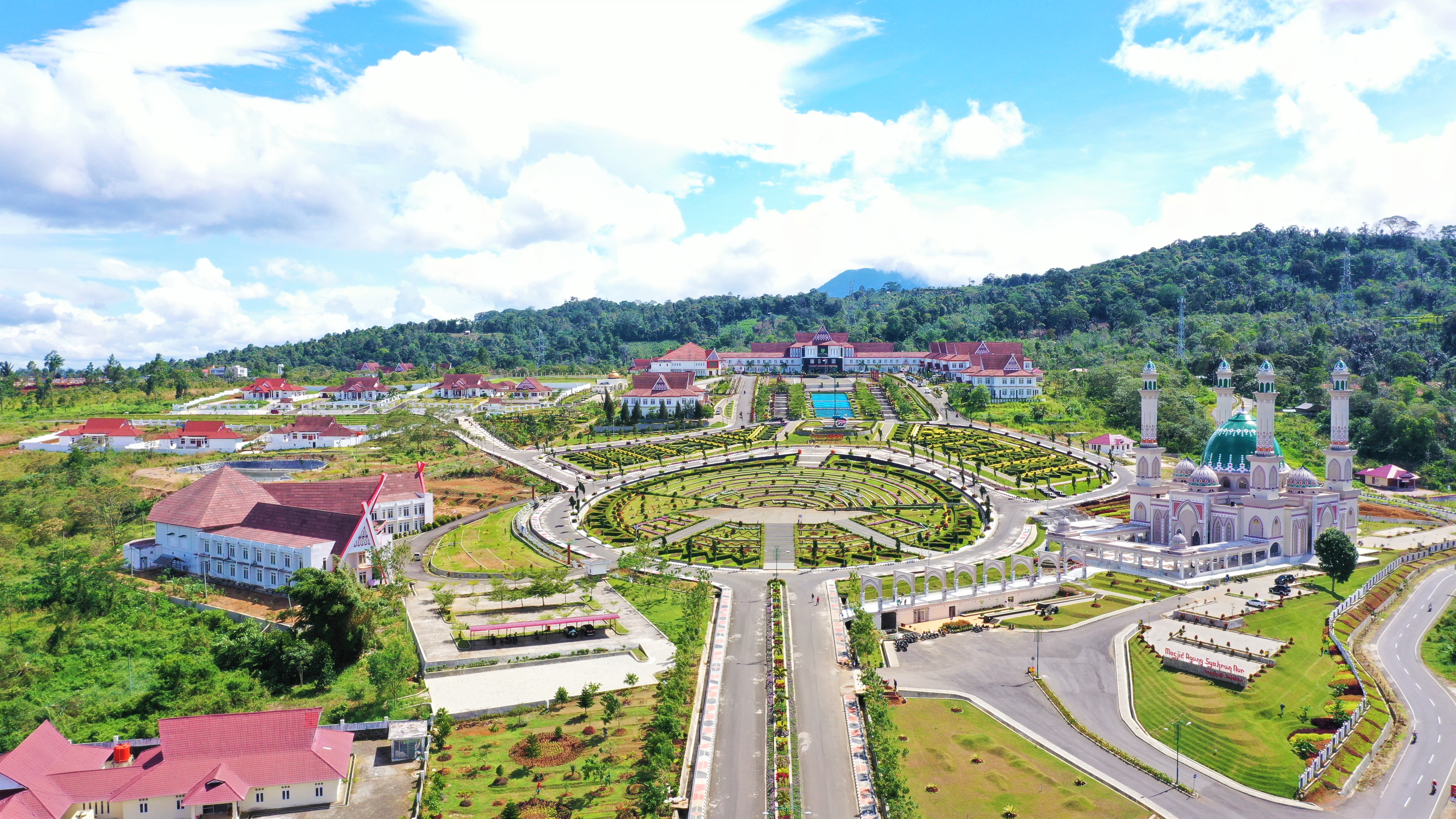 Vaksin Booster dan Dosis Ketiga, Sama atau Beda?